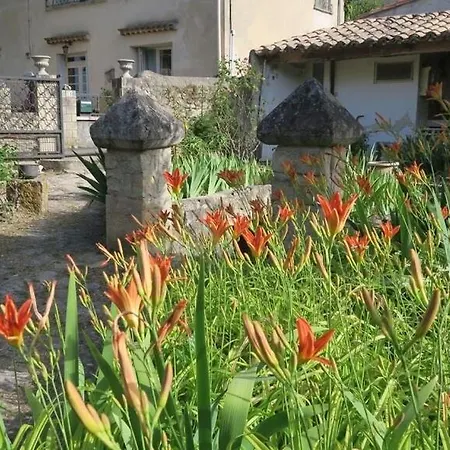 Un Accent De Soleil En Provence Saint-Gervais (Gard)